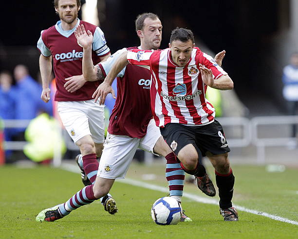 支球队在压 支球队在压