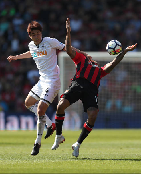 C罗随队亚 C罗随队亚