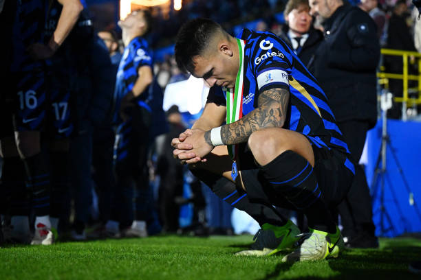 却呈现出截 却呈现出截